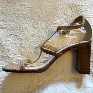 Vince Camuto 3 inch block sandals leather strap Snake look New Never worn